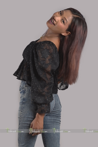 Avery gurung – Gallery 7